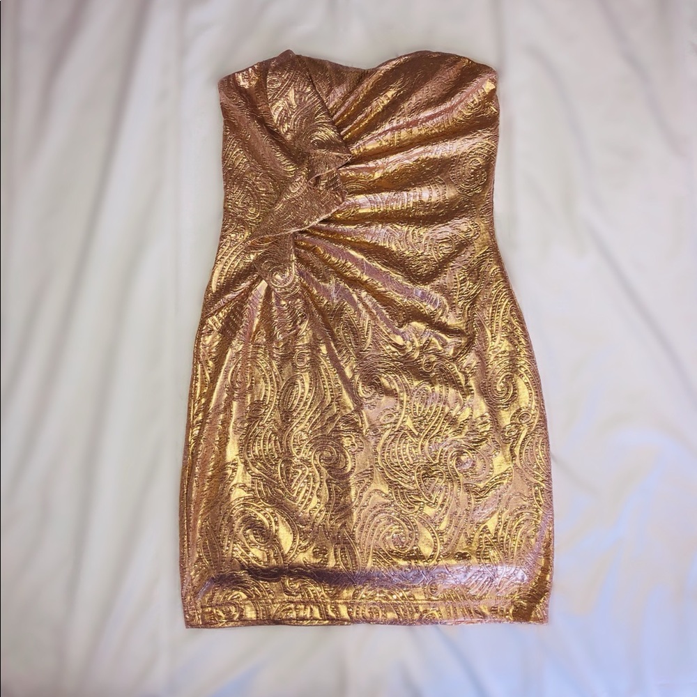 NWOT Gold strapless minidress